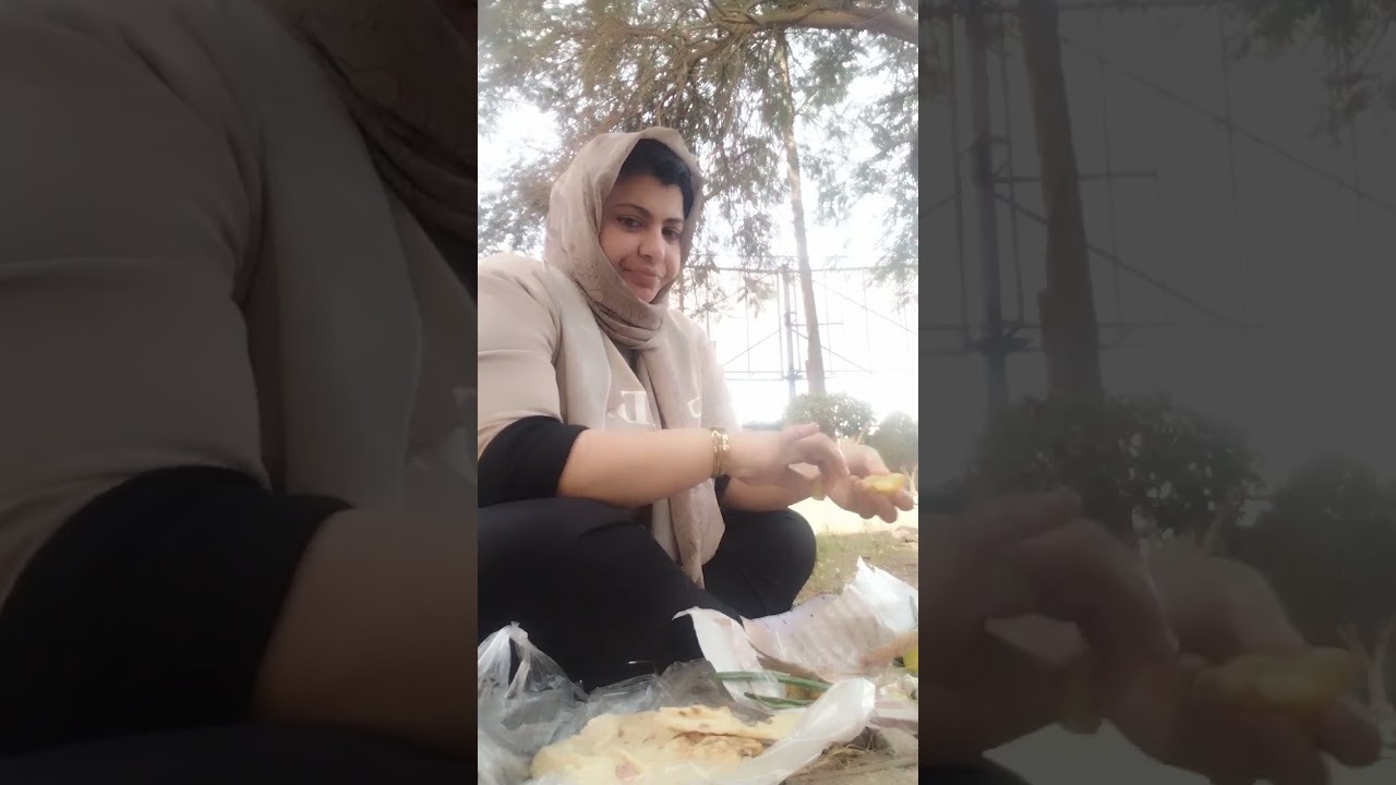 احلى قعده واحلى اكله بتنزل في القلب