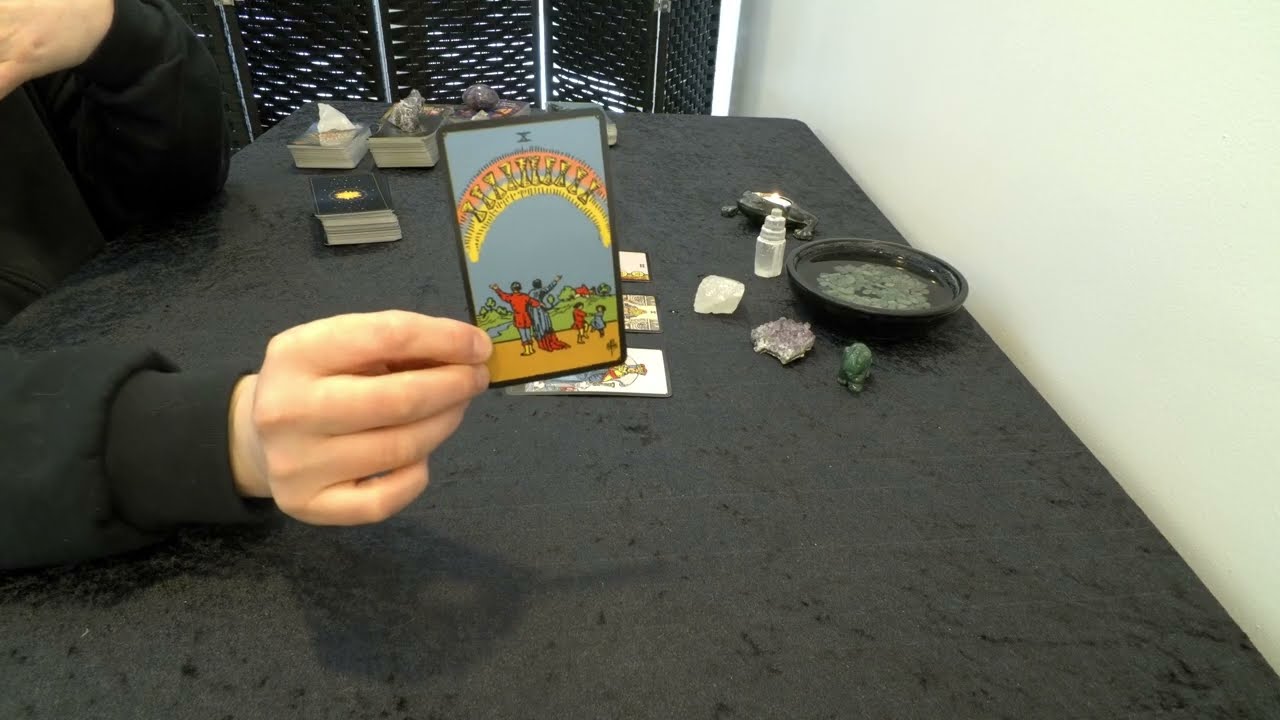 TRUMP'S DOOMED FATE IS FORETOLD IN THE STARS, SATURN CONJUNCT NEPTUNE, Tarot Reading