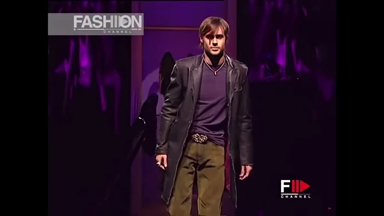 Versace men's autumn winter 2003 fashion show