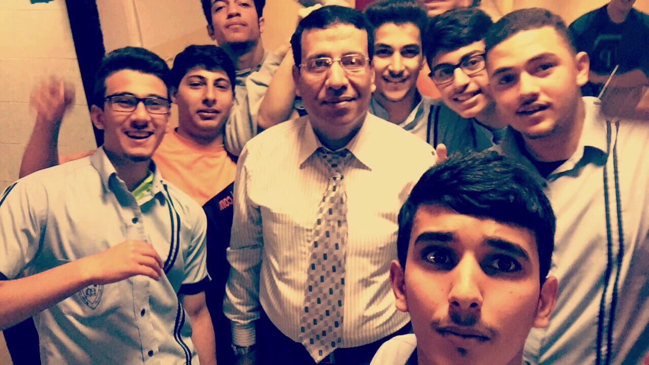 خريجين || مدرسة محمد عثمان الراشد || 2017