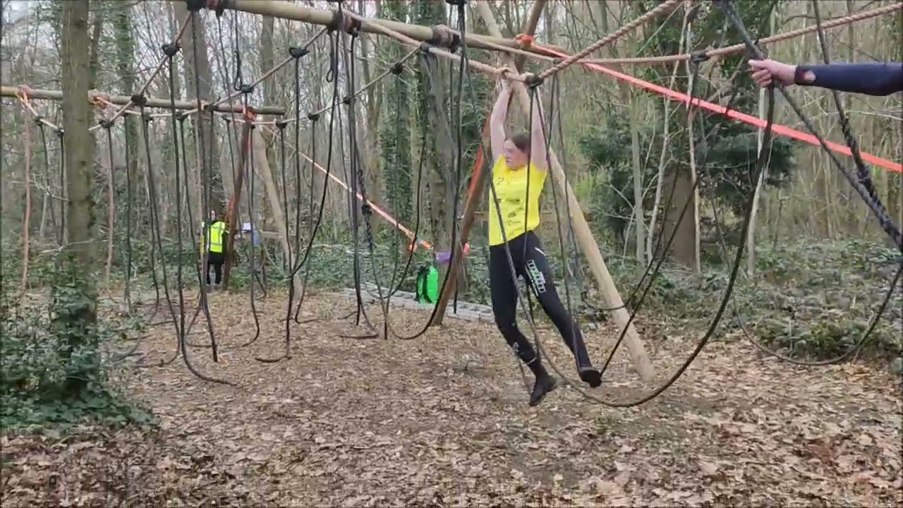 Survivalrun Zeist '22 JSR 15 17 jaar dames