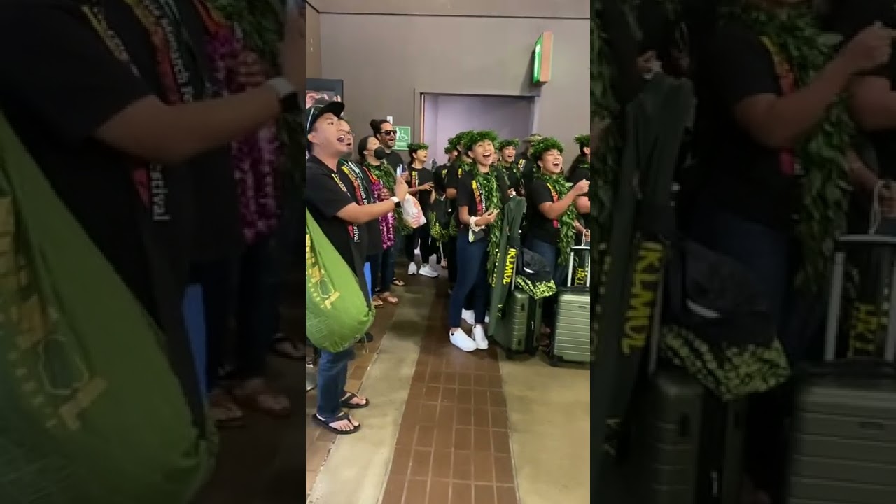 Halau Ka Lei Mokihana O Leina’ala arrival after winning all 4 categories at Merrie Monarch 2022