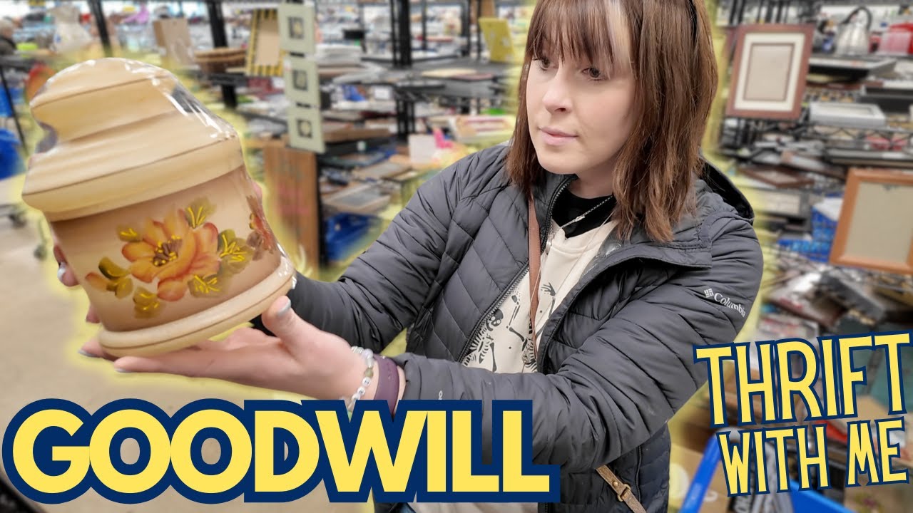 FILLED My Goodwill Cart for $100 | Thrift With Me | Niknax Reselling