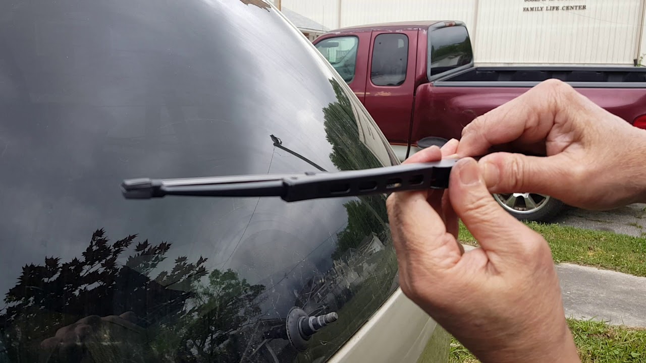 2004 Chrysler Town and Country Van rear windshield wiper blade replacement easy way