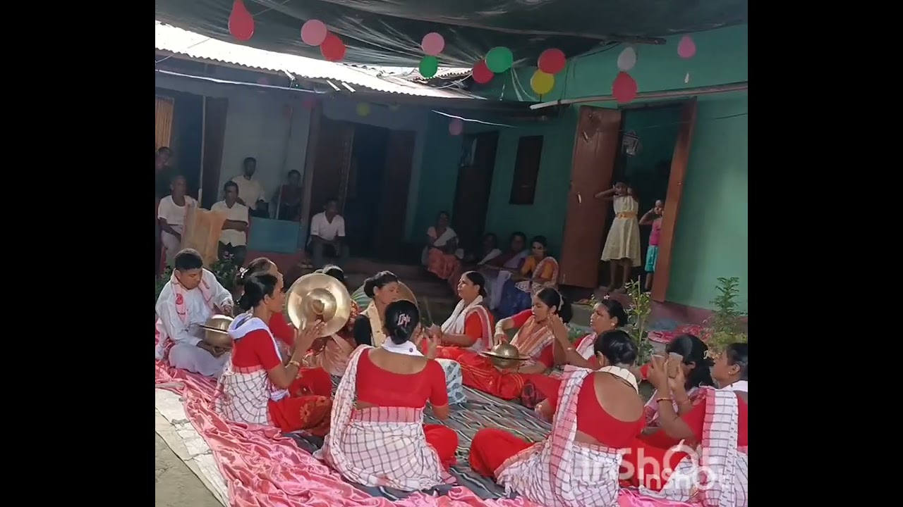 1st time বজালে দুই মহিলা নাগাৰা বাদকে,পাঠক ডেইজী ডেকাৰ লগত 