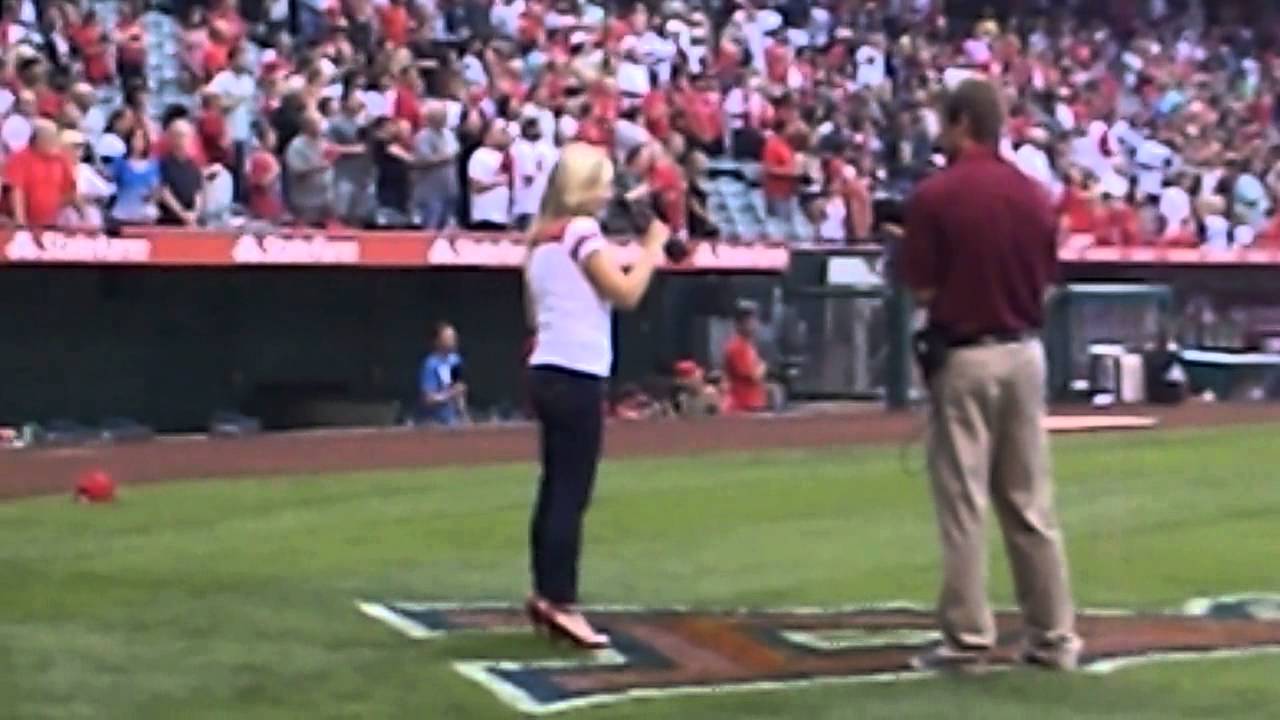 Lindsay Ridgeway sings two National Anthems at Angel Stadium of Anaheim