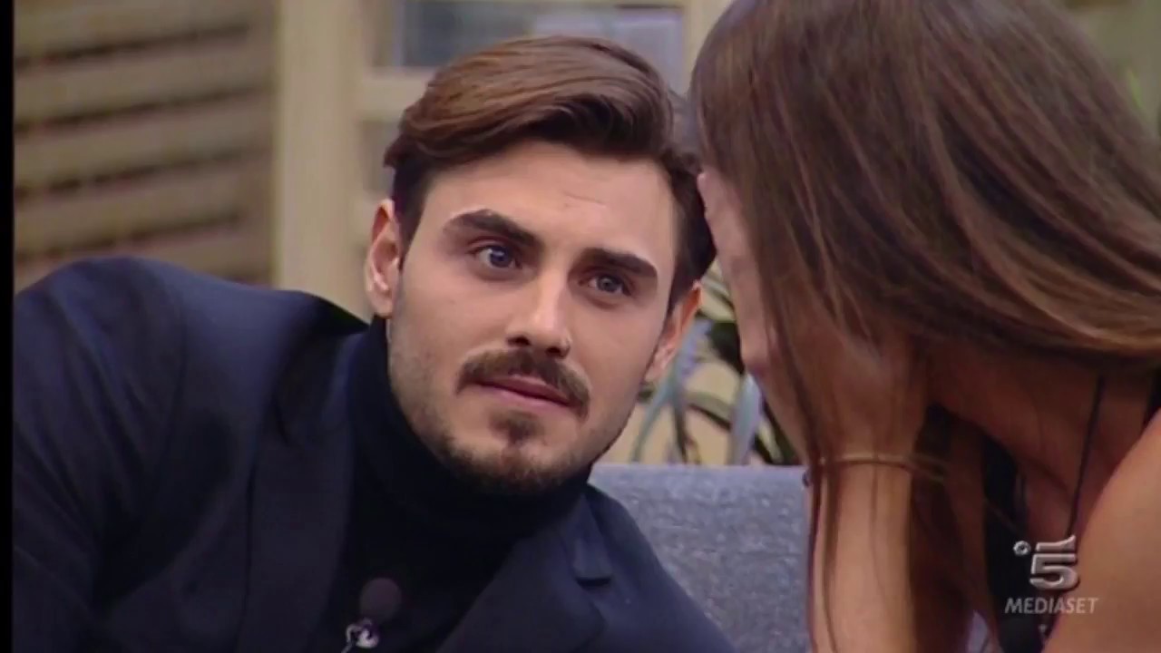 Il confronto tra Francesco e Cecilia.