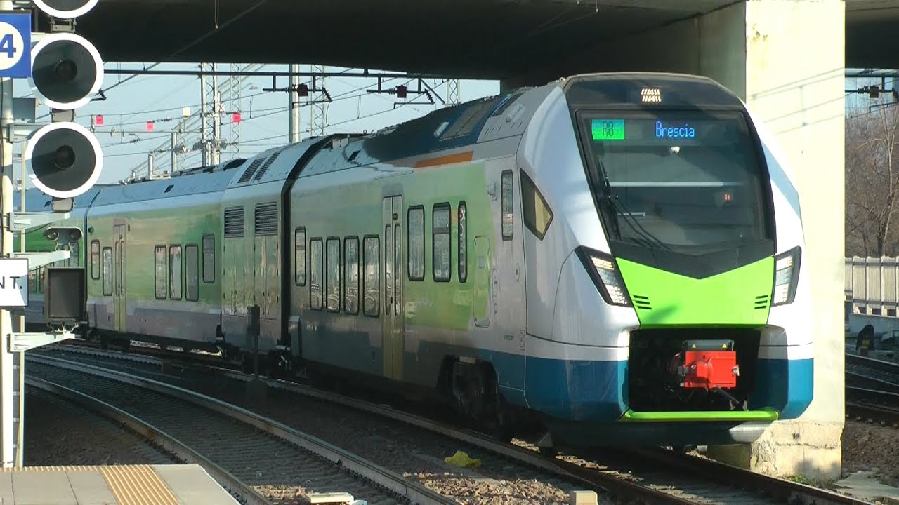 2023-02-15 Un pomeriggio d'inverno alla stazione di Brescia 2/5 - Arrivi, partenze e transiti