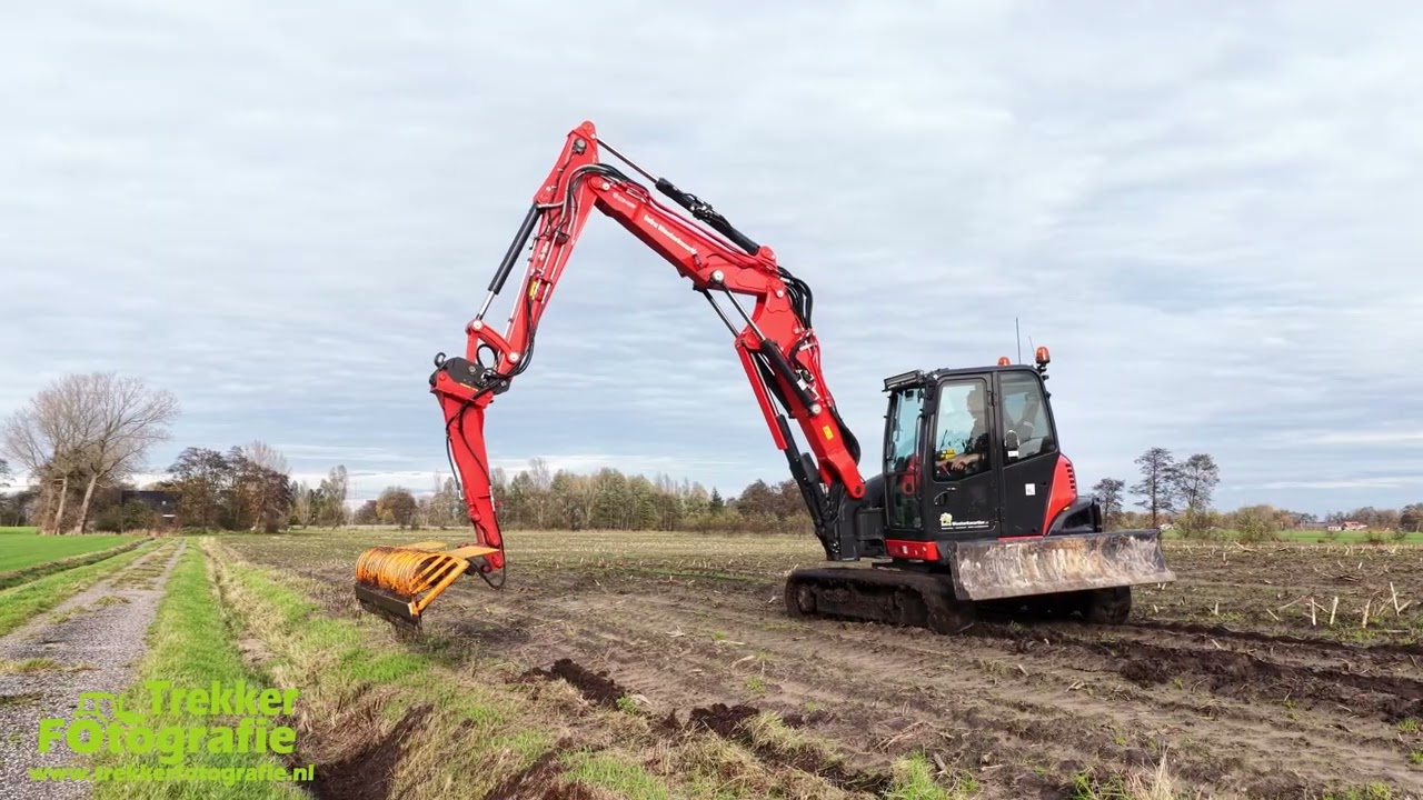 Loonwerk Westerkwartier | Maaikorven | Kubota KX085-5 + Herder | Ditch maintenance | Grabenpflege