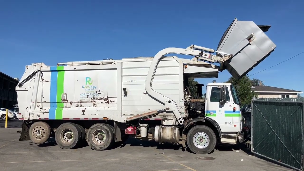Old Recology Autocar WX64 Heil Half/Pack Front Loader Slamming Dumpsters (11196)
