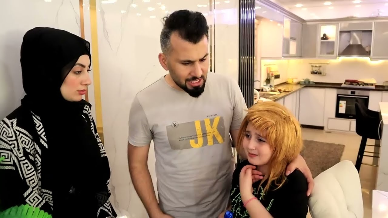 خالتها قصت كل شعرها 😱عشان بتحبها شوفو شو صار فى ميرا !!