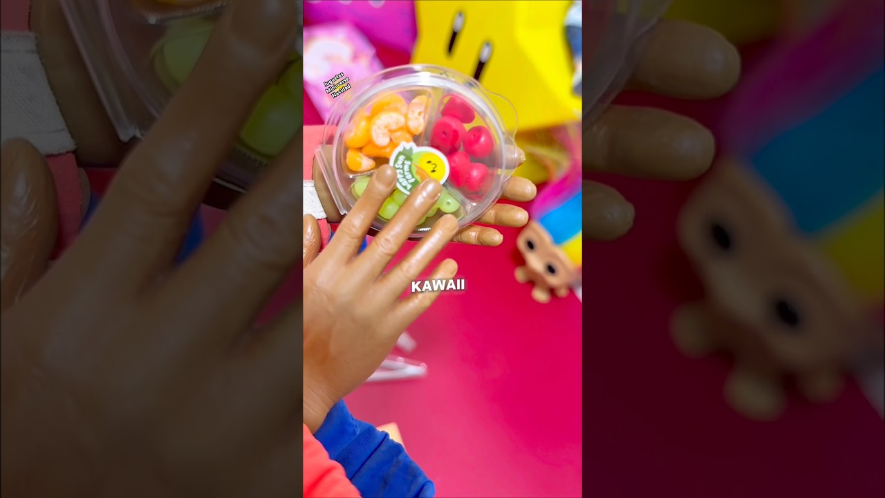 Unboxing de juguetes mini verse 