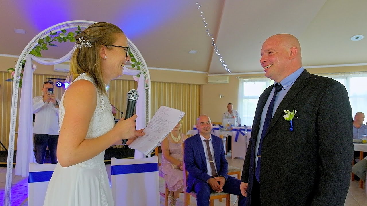 Csenge és Gábor polgári esküvője Kaposváron 2022.07.23./Élő János 06 30 328 3860/