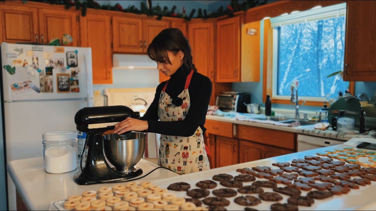 Holiday Cookie Boxes | How to plan, bake, and decorate