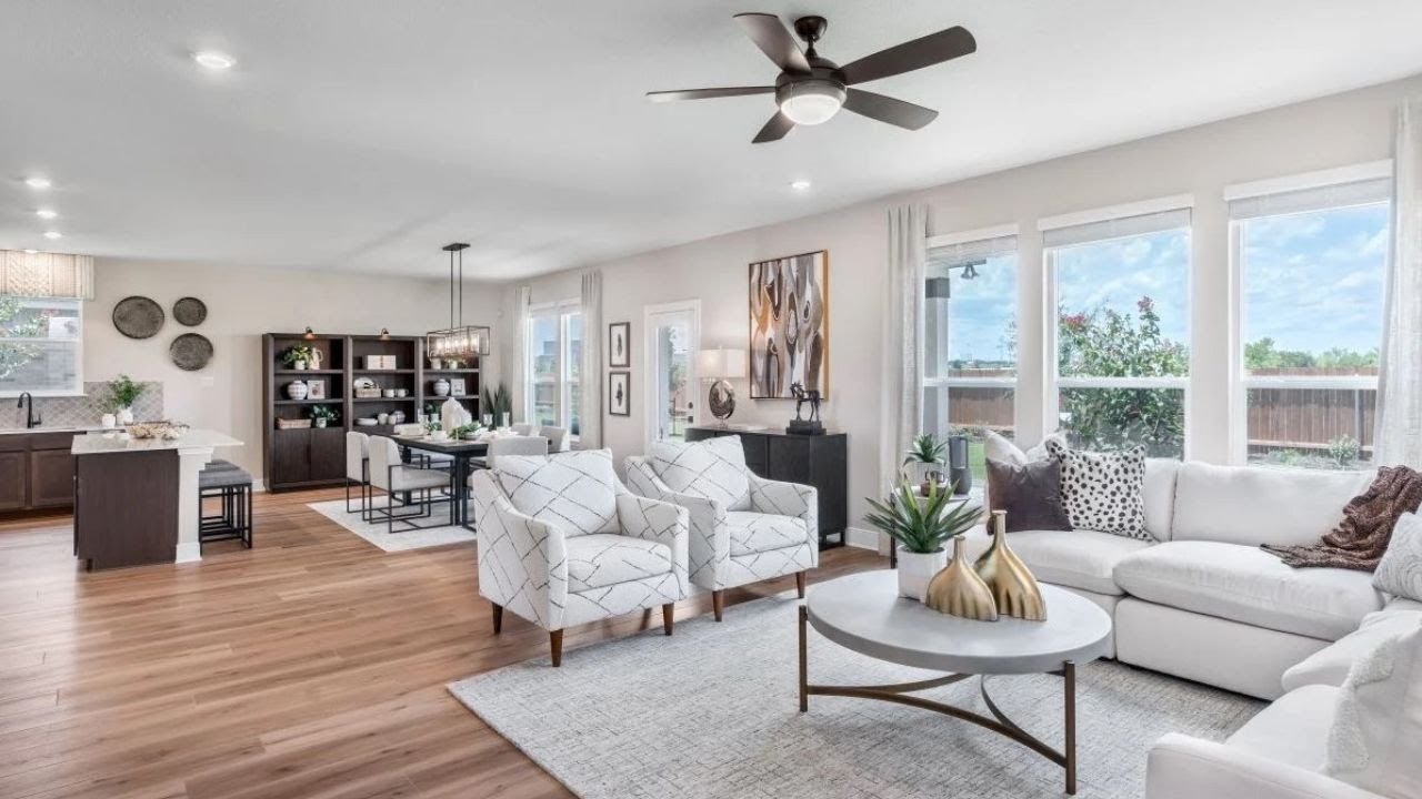 KB Home | Mustang Valley | Manor, TX | Plan 2880 Modeled | 2 Stories, 4 Beds, 3 Baths