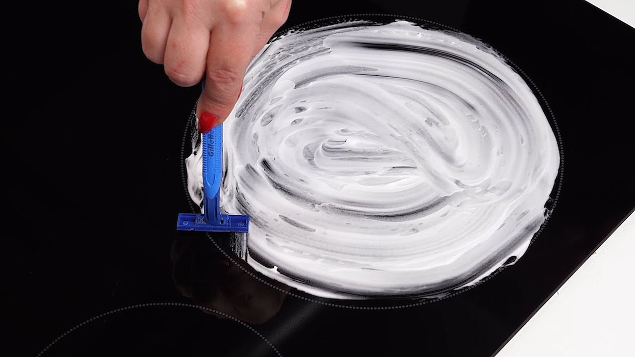 Make Your Home Sparkle & Shine | 12 Cleaning Tips For The Kitchen, Living Room & More!