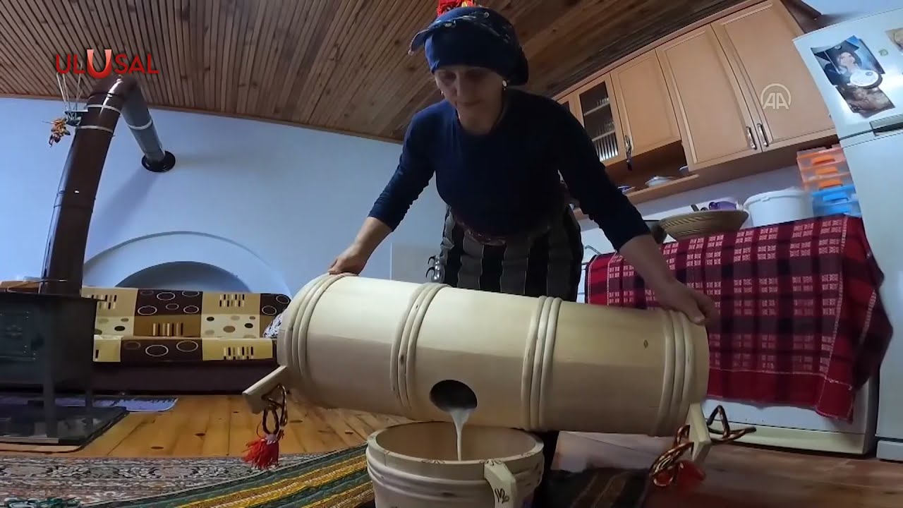 Ahşap yayıktan sofralara uzanan lezzet: Tonya tereyağı