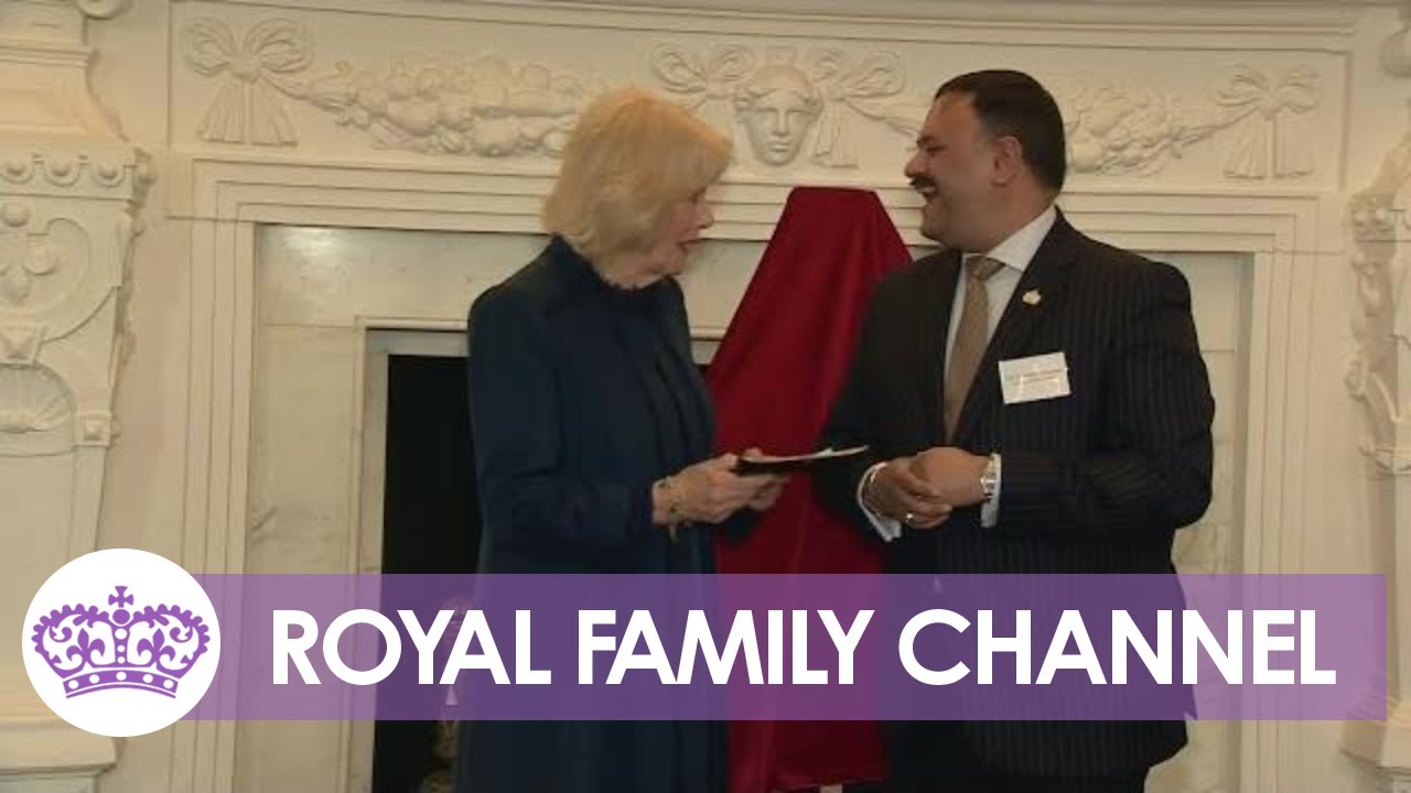 Queen Consort Presented with Ceremonial Key During Visit