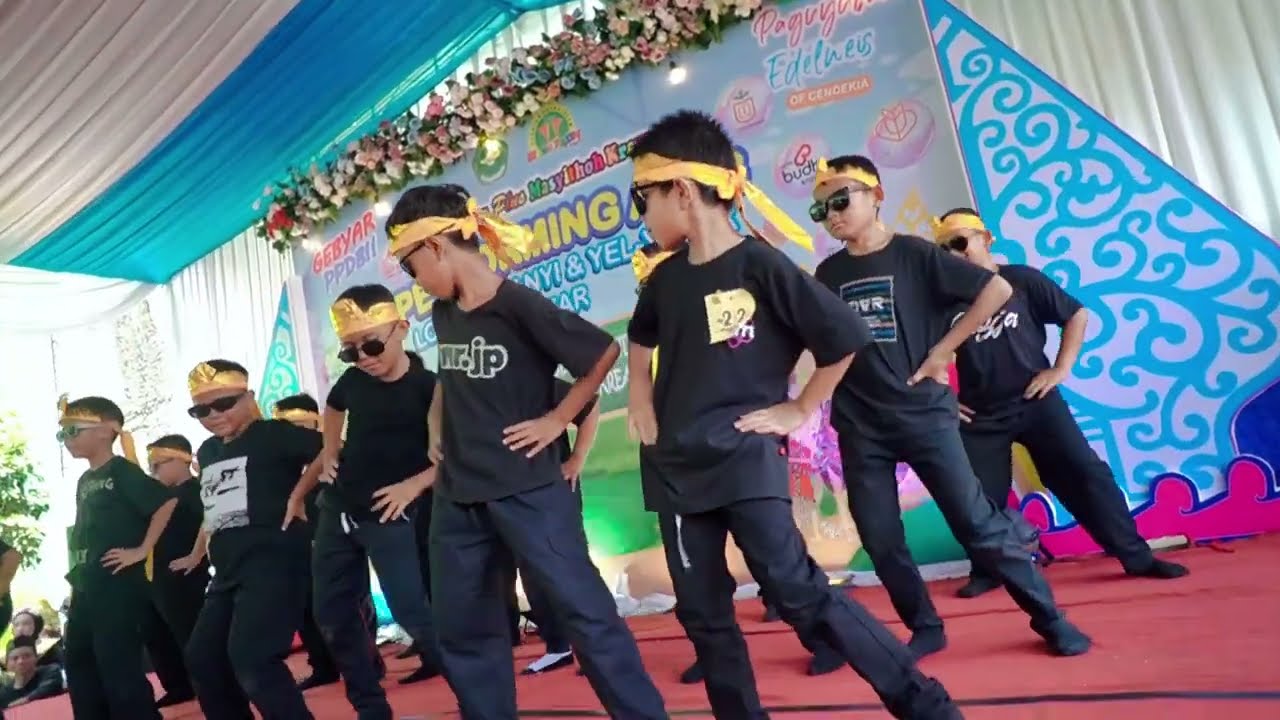 Kelas 4B - Paijo Dance