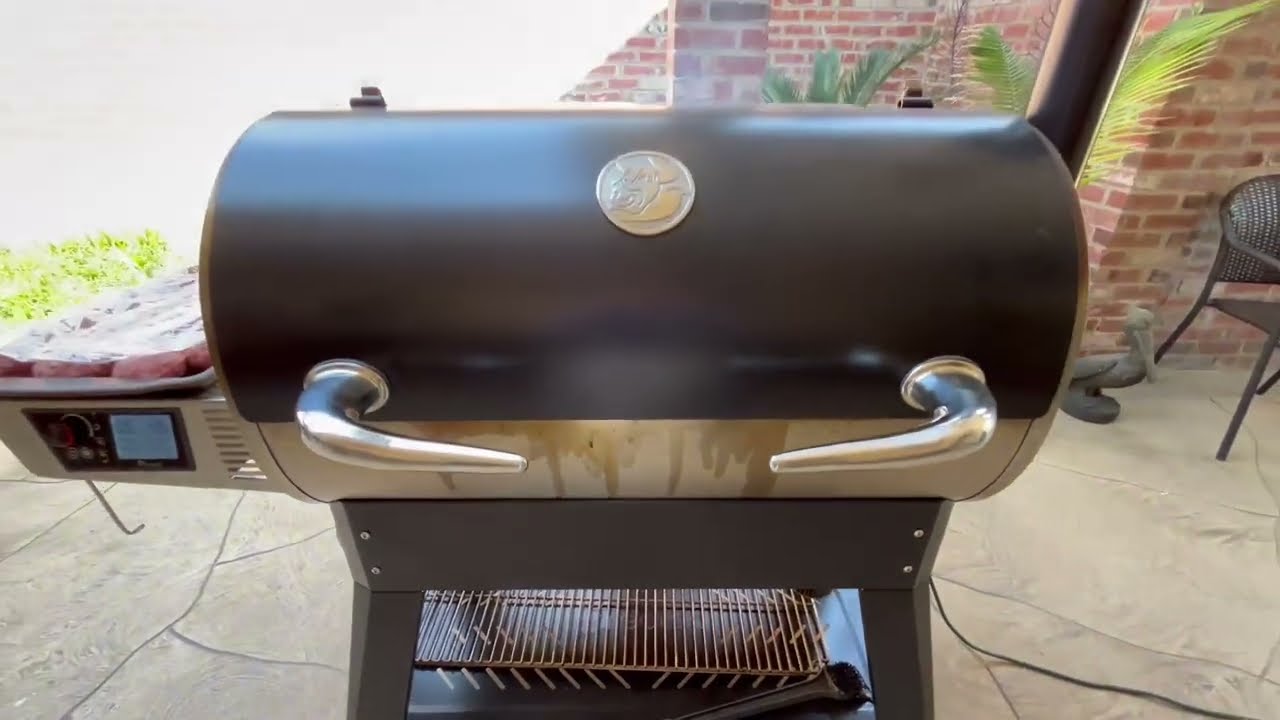 recteq Flagship 1100 Wood Pellet Smoker Grill, Wi Fi Enabled Smart Pellet Grill Review