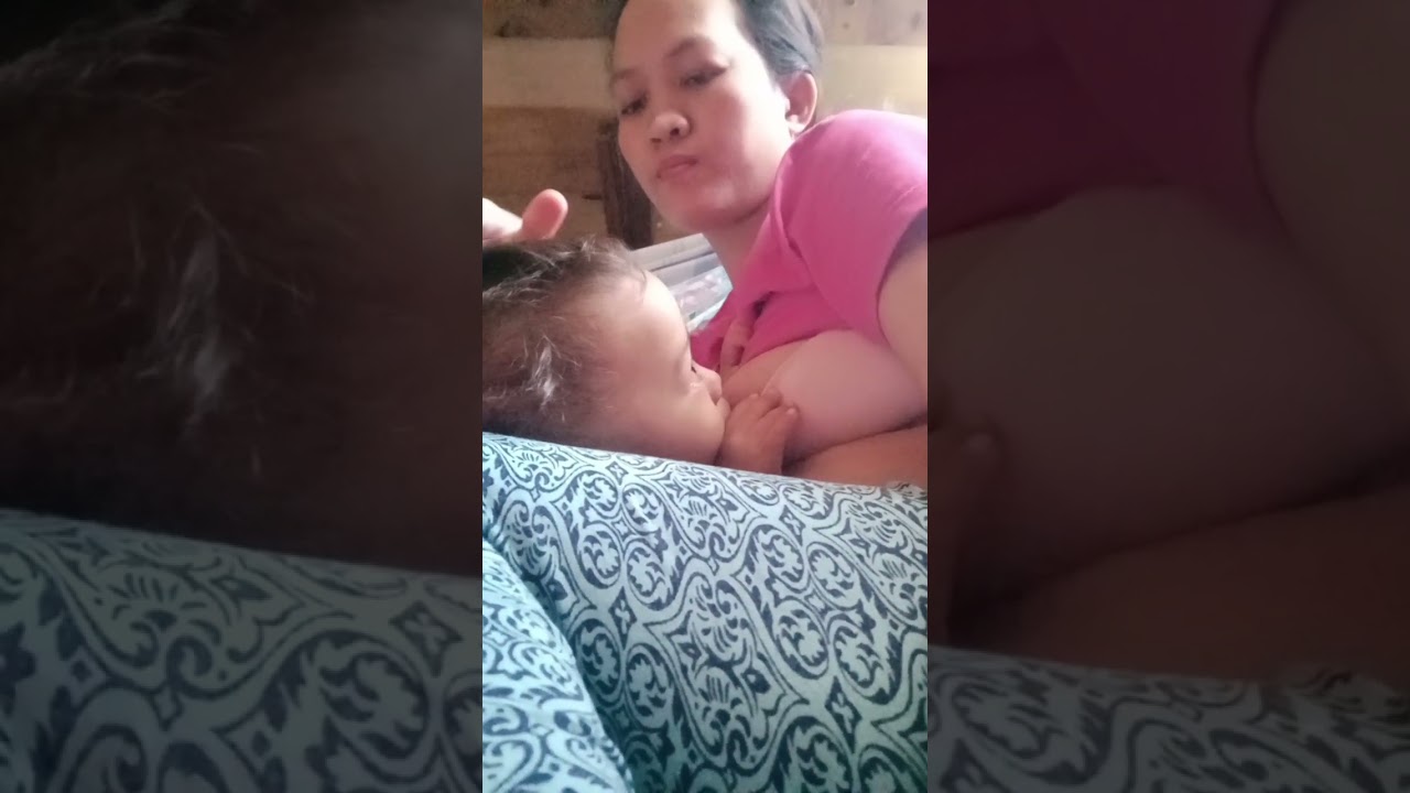 for today's video mommy breast feeding vlog@Mommywarlitavlog