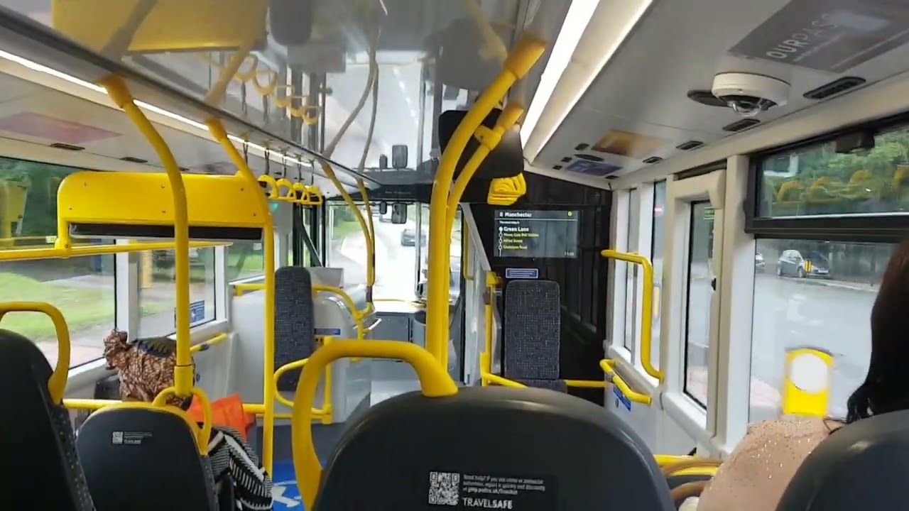 First day in service !! (LG73 FVZ 2006) Bee Network - Go Northwest BYD Dennis enviro 400EV route 8