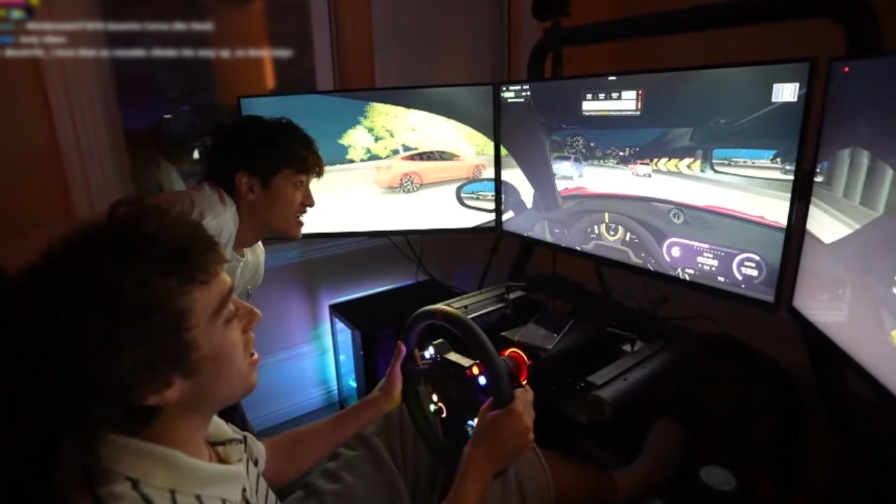 Jason Reacts To Laiys Playing Forza!