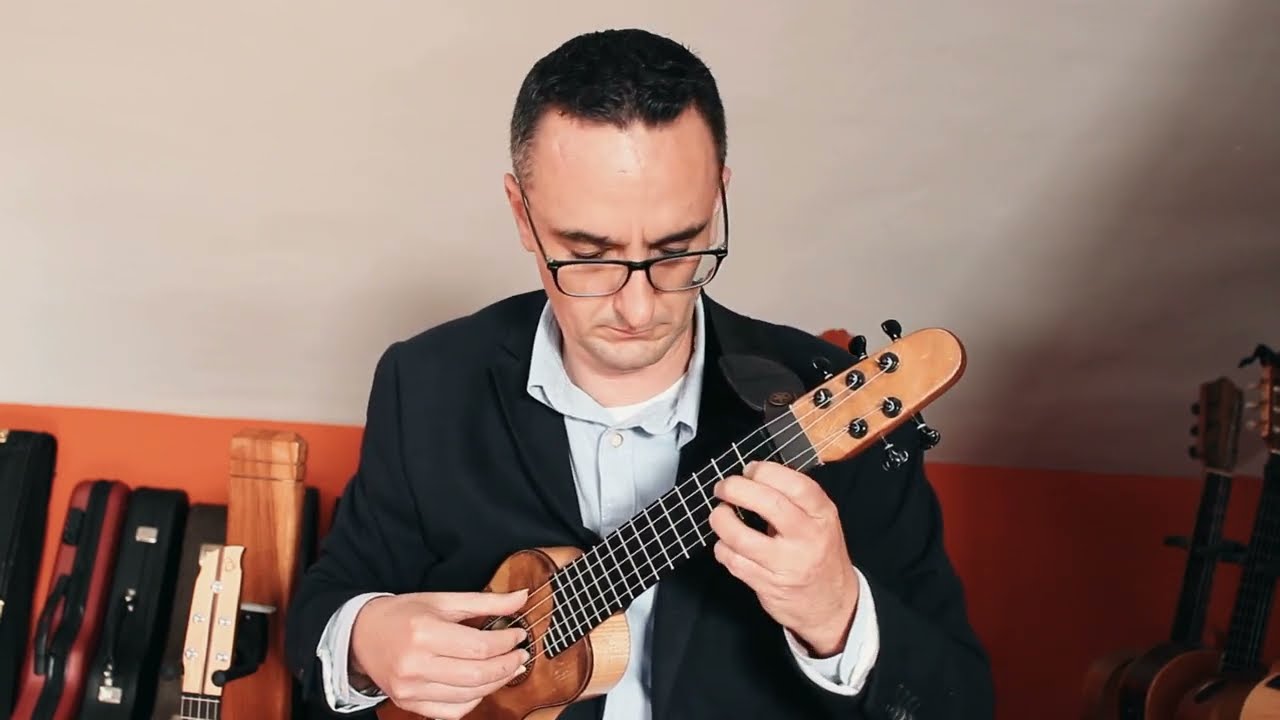 PEDRO IZQUIERDO - DANNY G. MARTÍNEZ: Timple Canario and Guitar Concert.