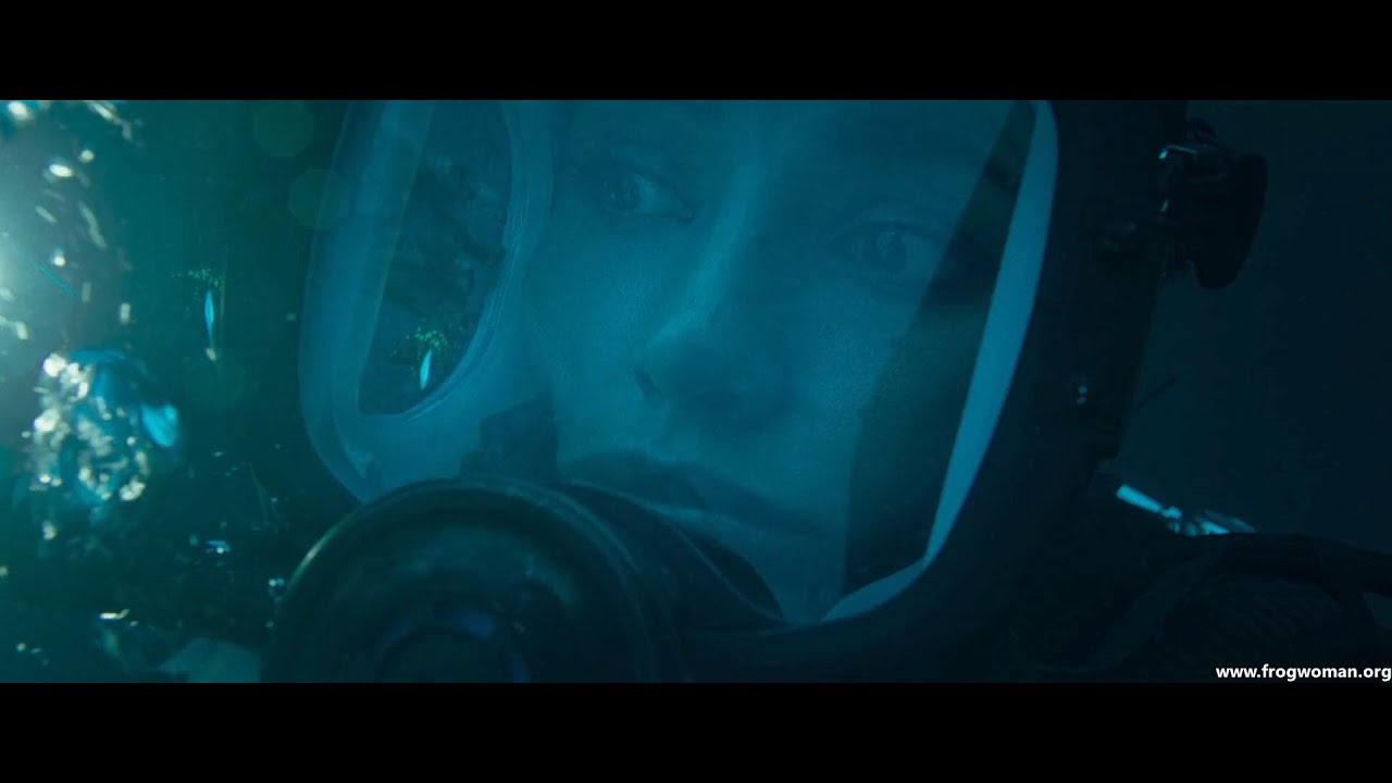 A female diver in FFM, a villain, great whites, and a wreck [# 1]