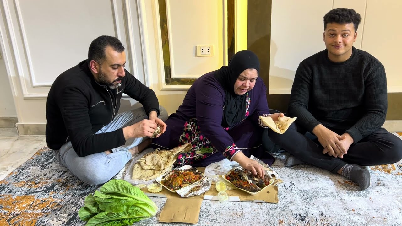 ام جني اتفرجو ياناس علي خبتي مش مازن عايز يشمت عدويني فيه لما طول الطريق يمسكني وهاتك ياضرب من تحت😜