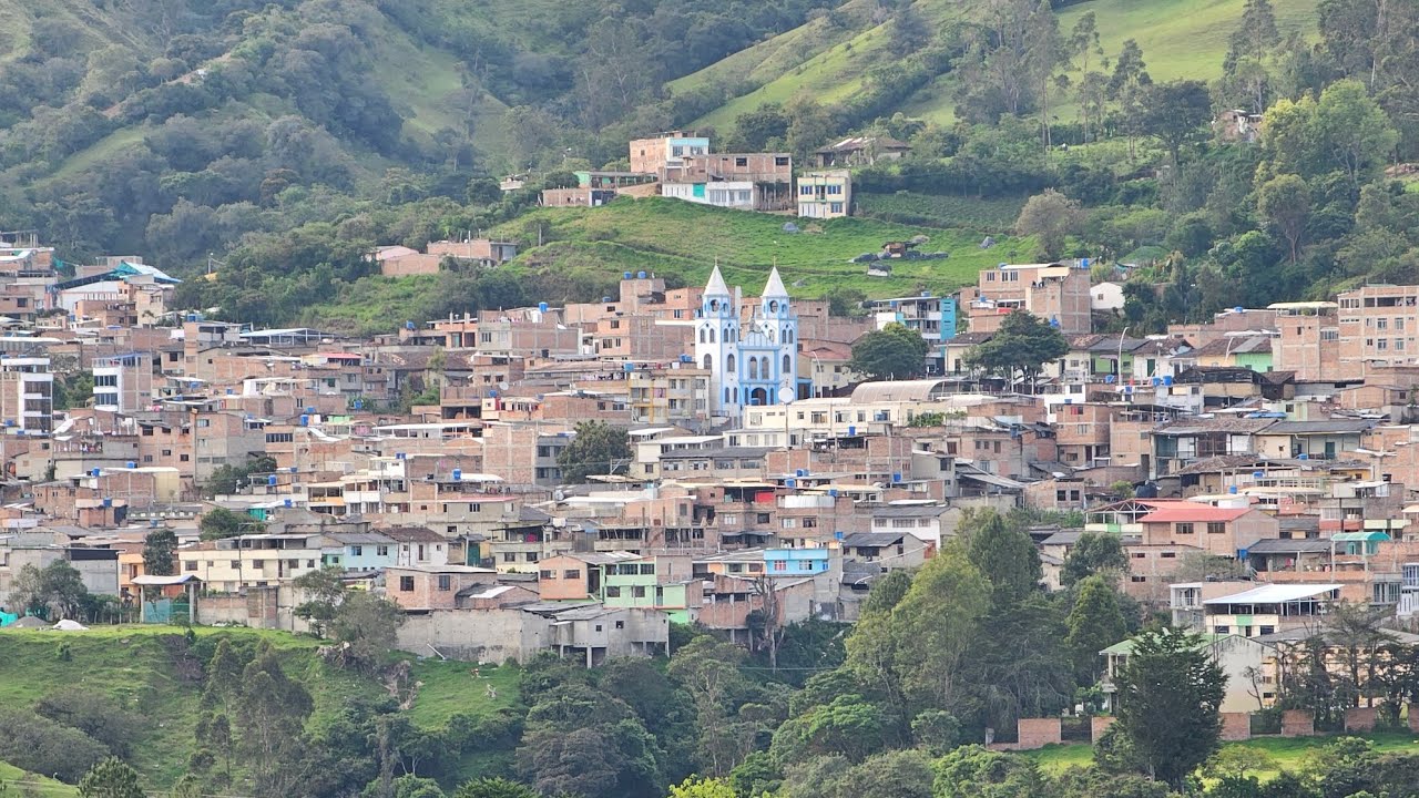 Parte 1, Conozcamos los diferentes Barrios de Belén Nariño en un día domingo (sonido ambiente)
