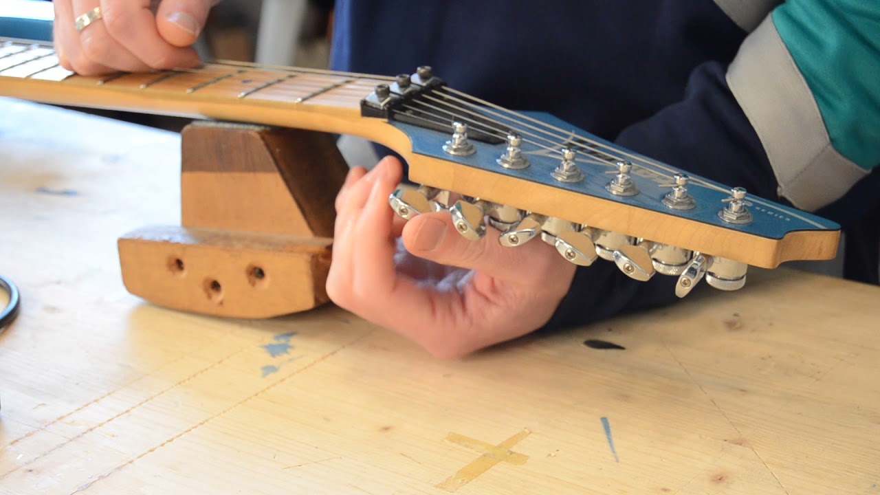 Meccaniche autobloccanti: quando e perché usare (o no) le locking tuners