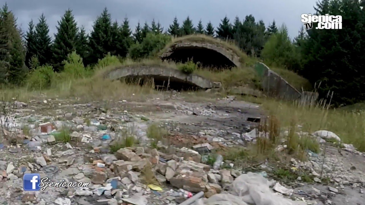 FORMER MILITARY AIRPORT DUBINJE 1999 / SJENICA / SEPTEMBER 2015