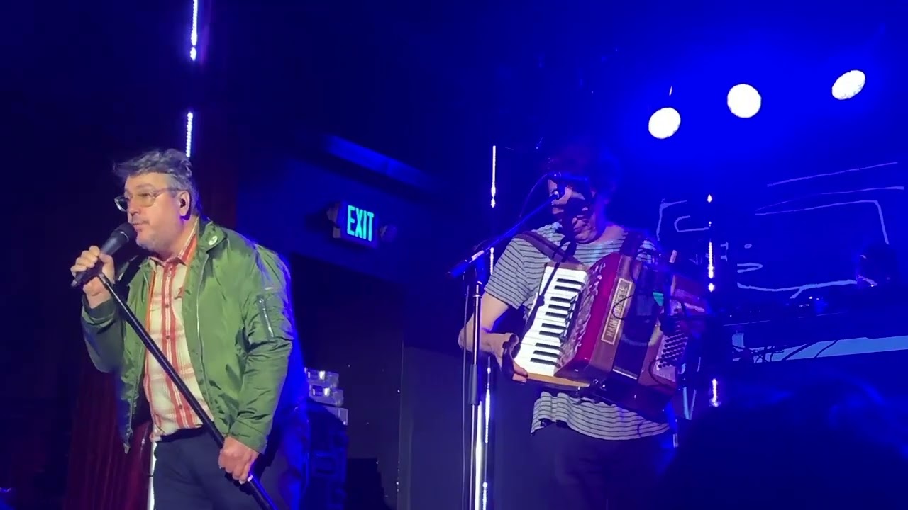 TMBG, Darlings of Lumberland, Asbury Lanes, 8-31-22