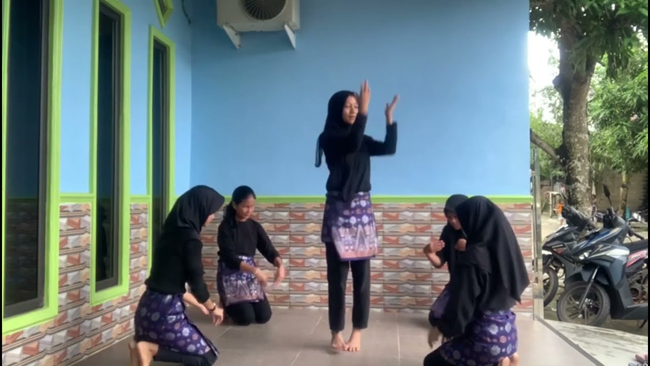 Tari Kreasi Aceh Kutidhieng, Oleh: Helma dkk