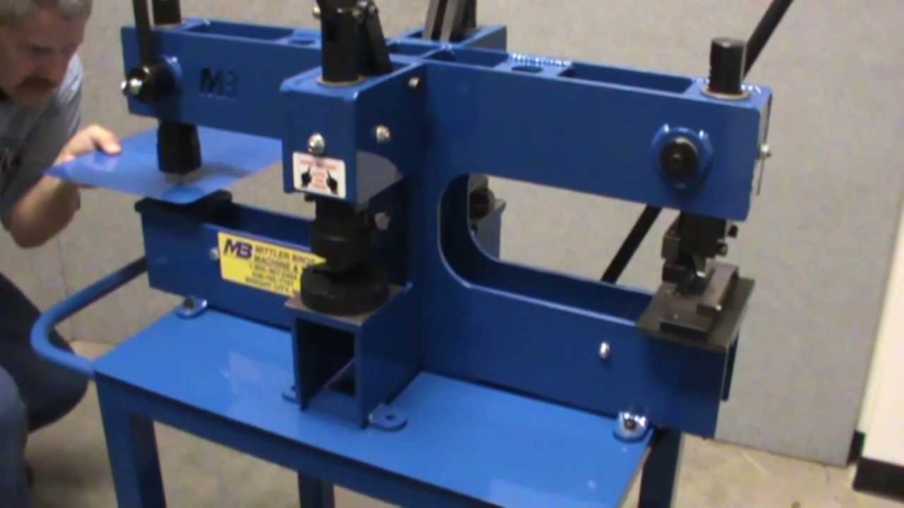 2240-Series Quad Bench Press Video