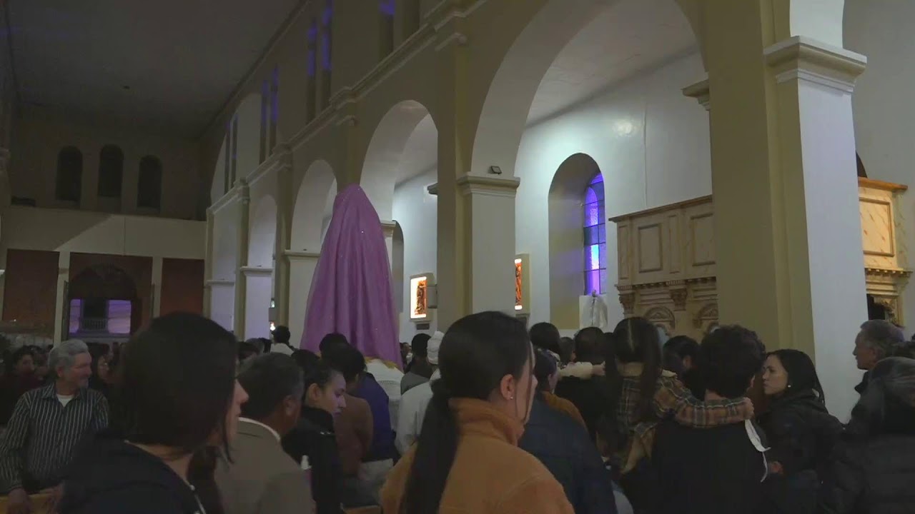 VIERNES SANTO EL DESCENDIMIENTO Y LA PROCESI&Oacute;N DE EL SILENCIO. 3 de Abril