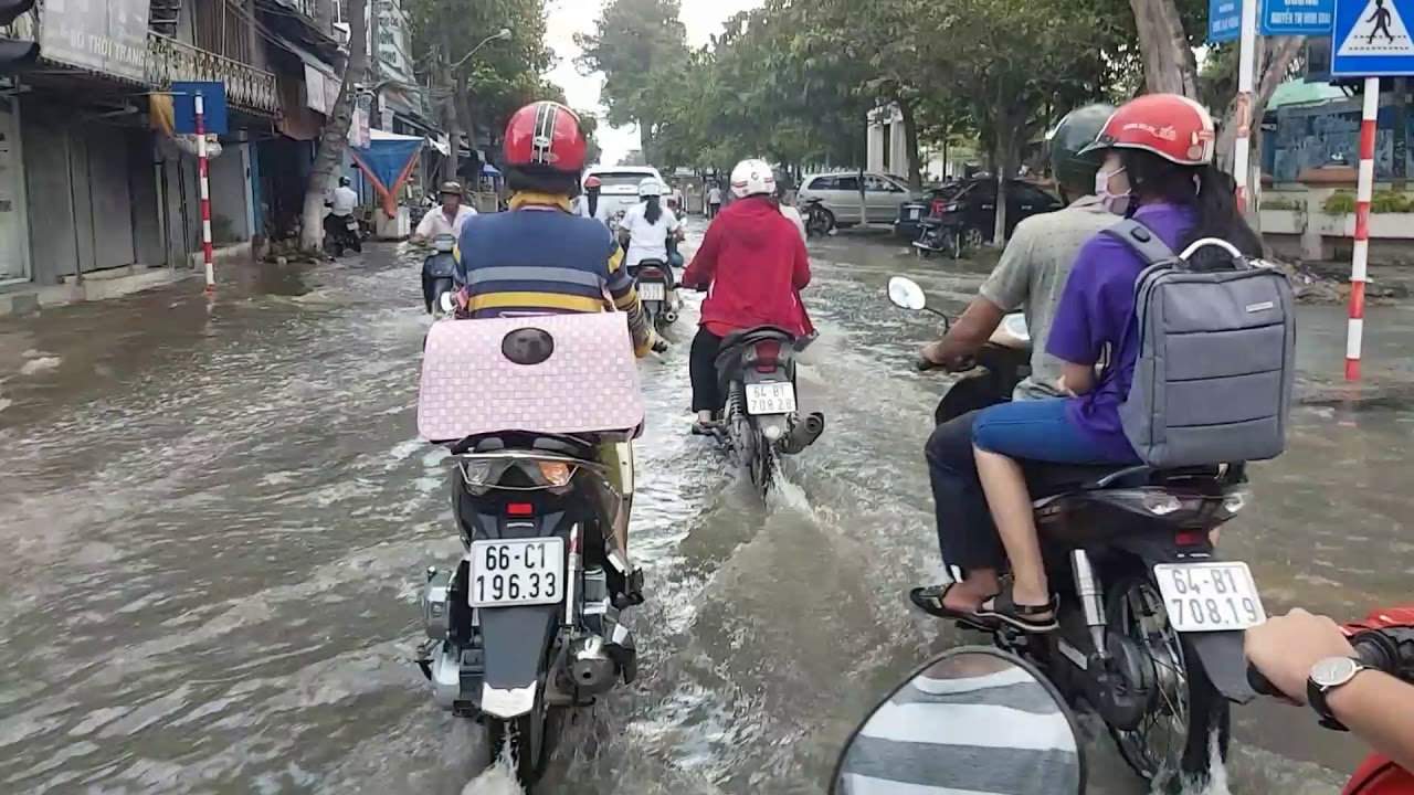DẠO MỘT V&Ograve;NG TP  VĨNH LONG V&Agrave;O M&Ugrave;A NƯỚC LŨ | KPVL