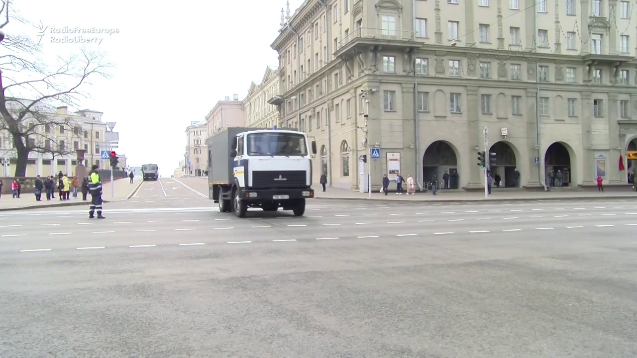 Police Arrest Dozens In Belarusian Capital In Wake Of Protests