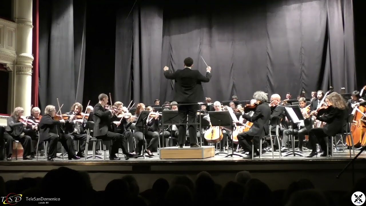 Orchestra della Toscana - ORT Concerto Natale 2023 a Cortona - Teatro Signorelli.