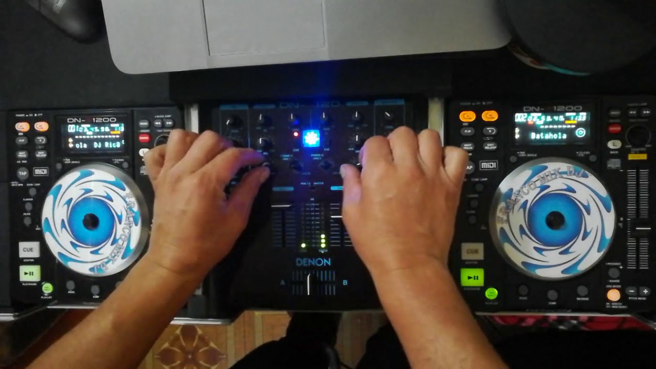 Dj en en vivo Denon DN-S1200