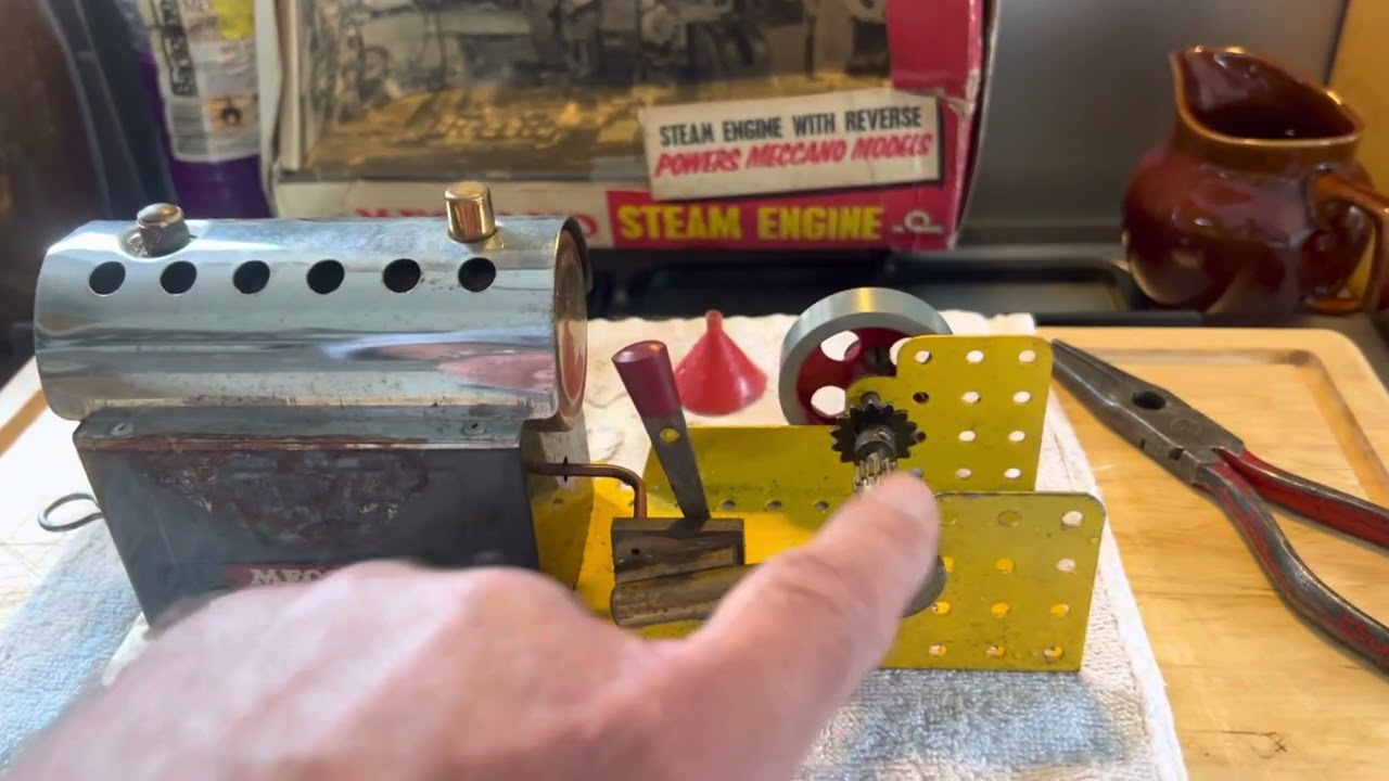 Meccano steam engine toy still works