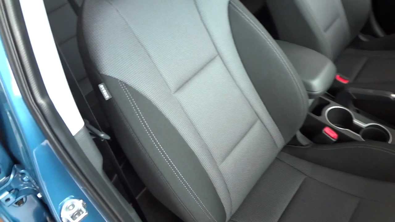 Hyundai i30 Wagon II 2012 - Blue kombi