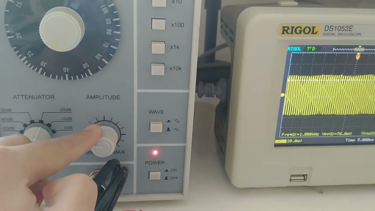 Audio Generator / Frekuensi Tinggi Rendah suara