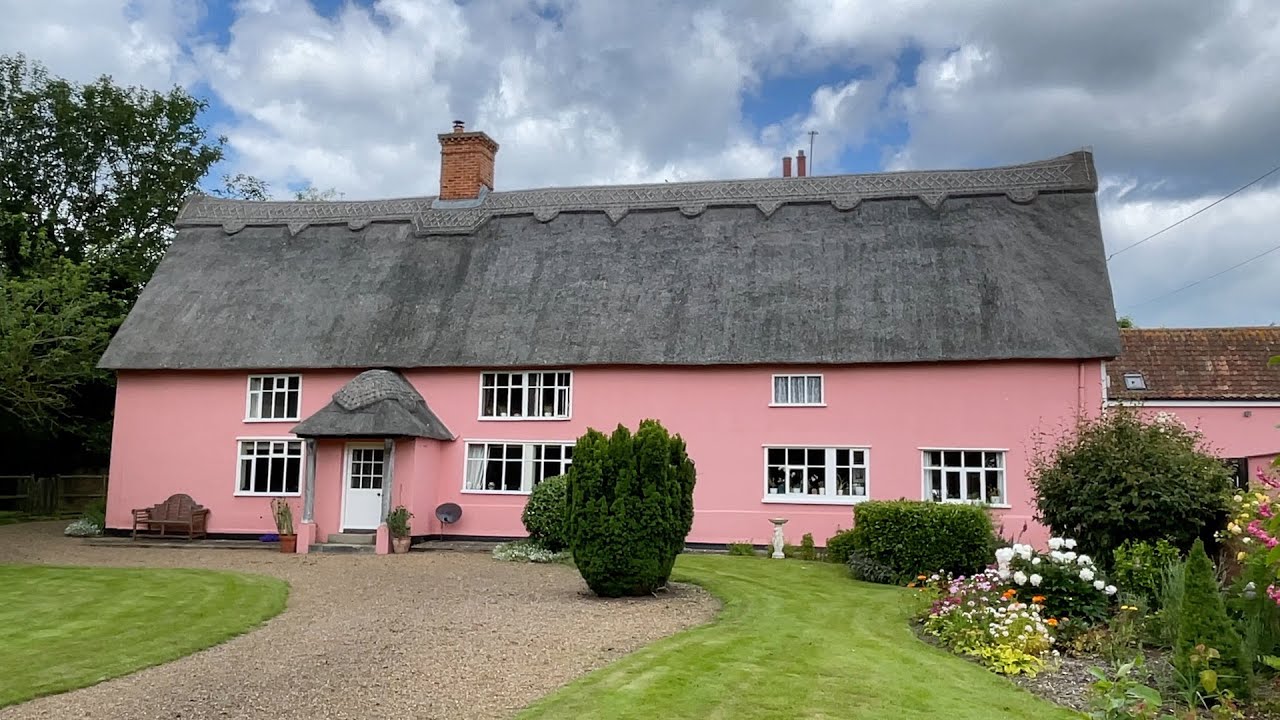 Lodge Farm, Laxfield - Durrants Estate Agents