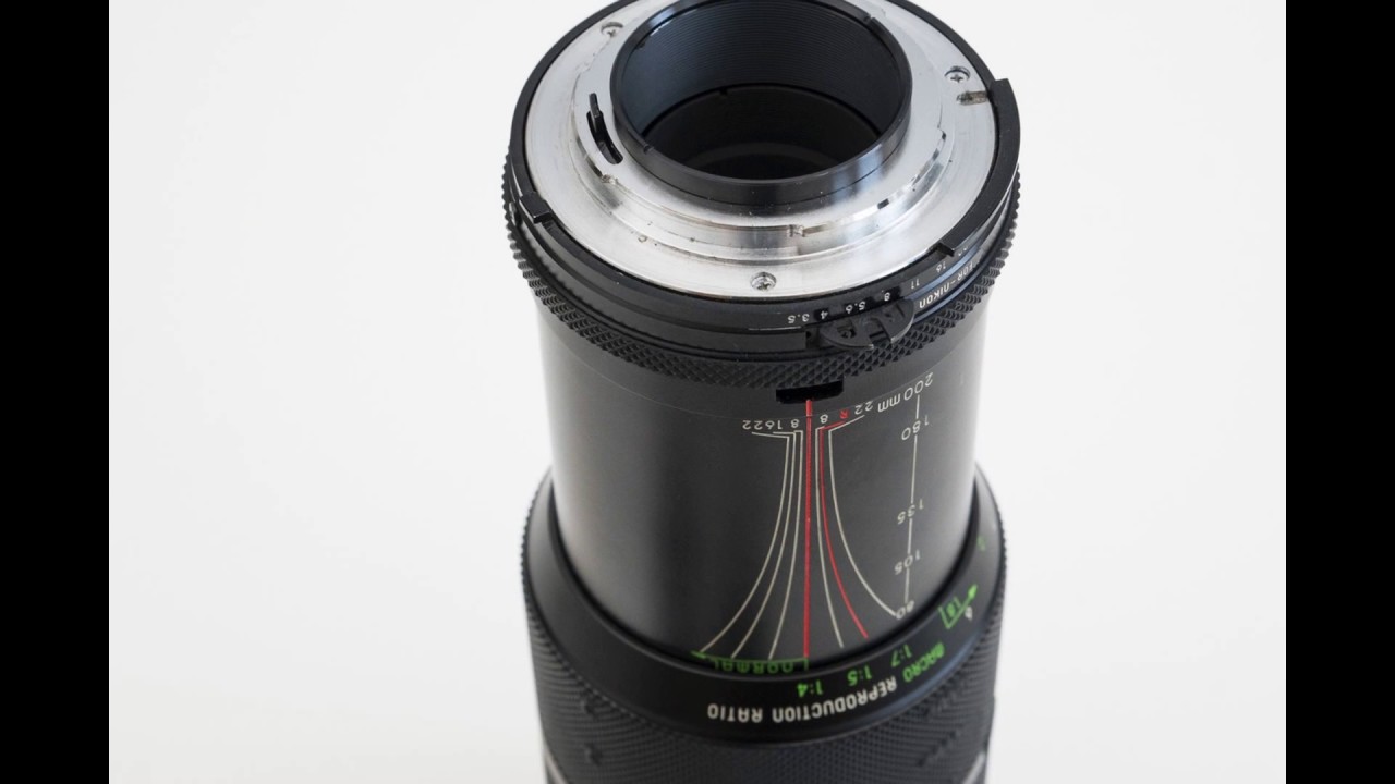 Sigma MC 80-200mm f/3.5 high speed zoom lens for Nikon F mount