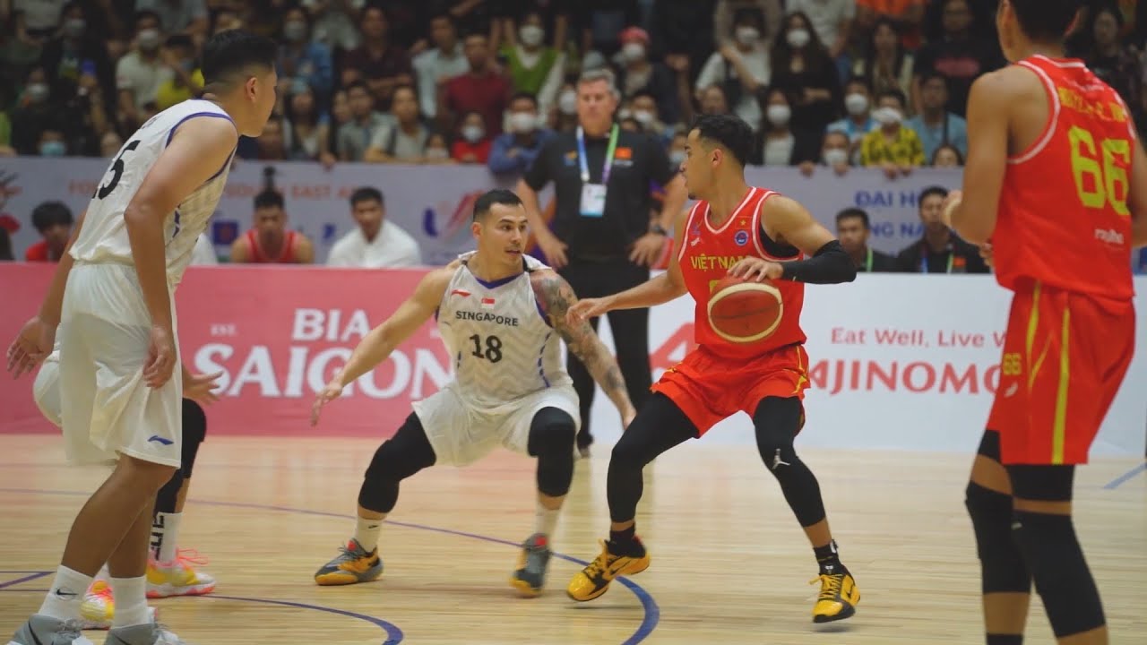 Việt Nam thắng kịch tính Singapore tại SEAgames 31  | Christian Juzang MVP