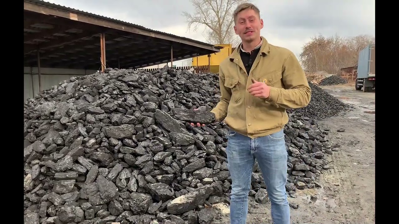 Уголь каменный в мешках и валом в Барнауле.