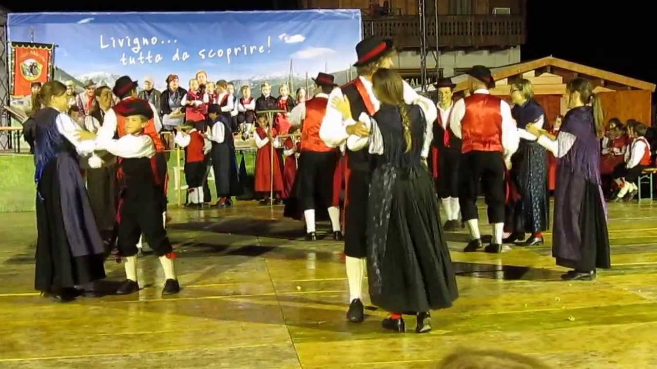 GRUPPO FOLKLORISTICO DI LIVIGNO