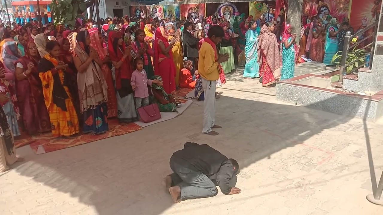 #हनुमान जी की आरती हो रही है#viralvideo #rajabalidham#partapgarh#U P